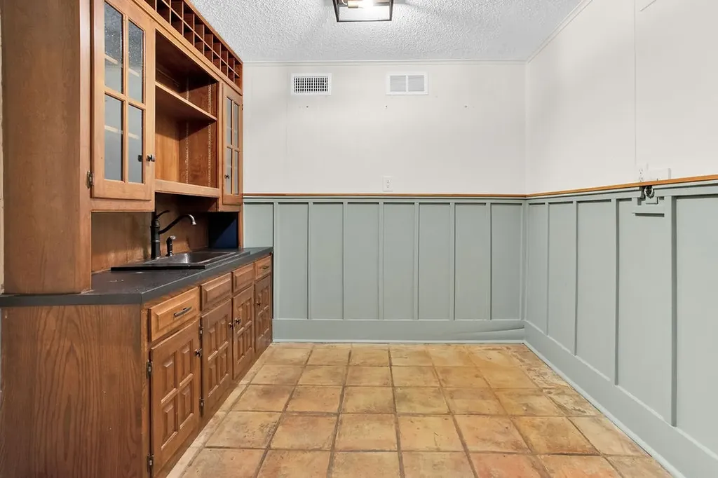 211 Hideaway Lane Central Hideaway TX 75771