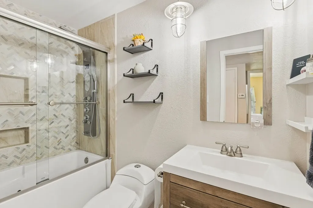 4720 Jennings Drive The Colony TX 75056
