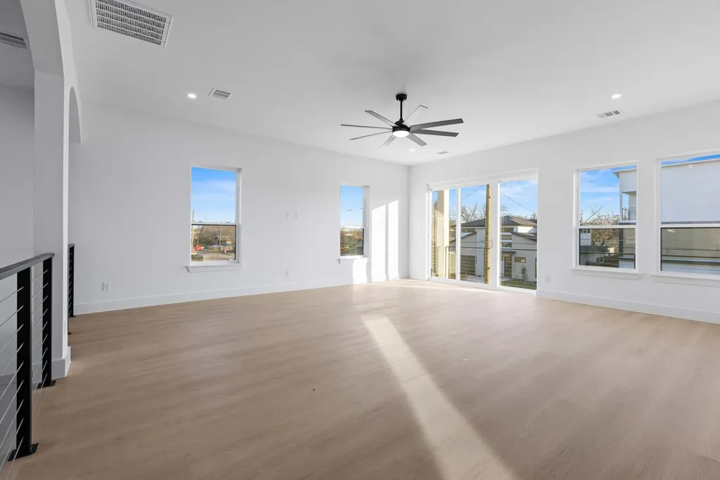 1967 Gallagher Street Dallas TX 75212