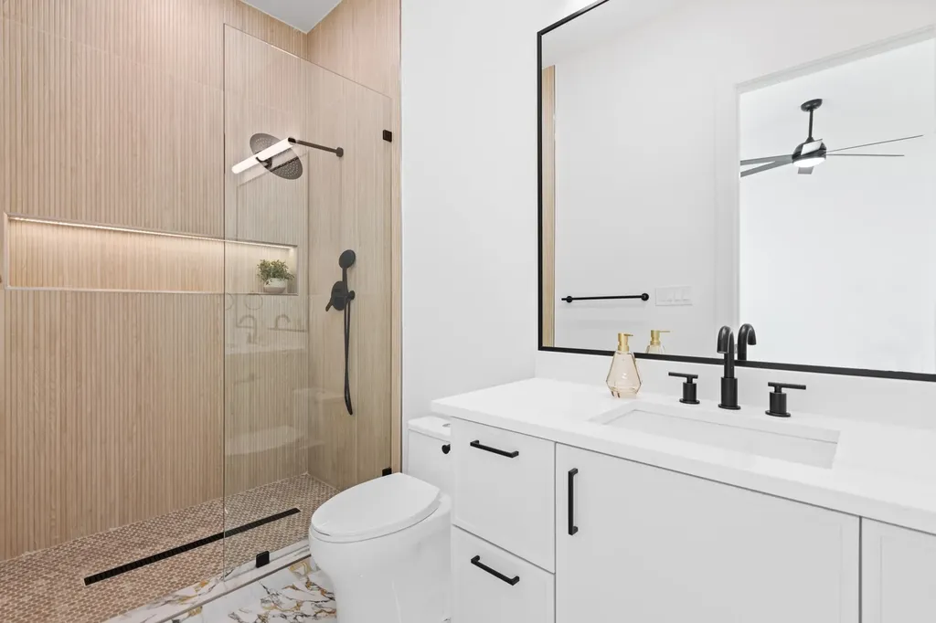 1967 Gallagher Street Dallas TX 75212