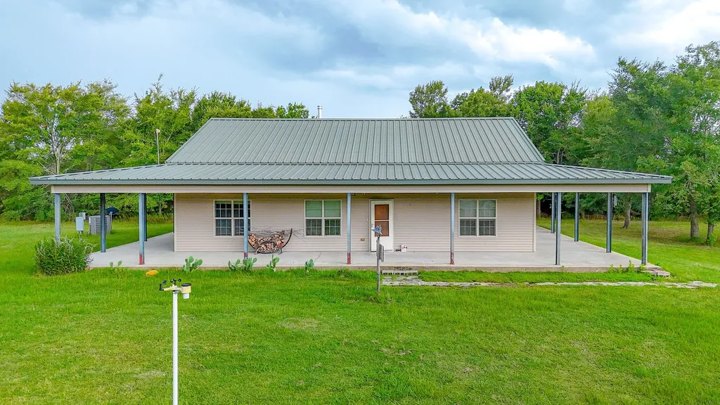 9982 County Road 4200 Kerens TX 75144
