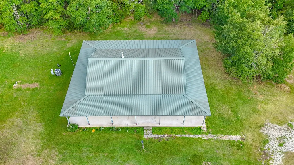 9982 County Road 4200 Kerens TX 75144