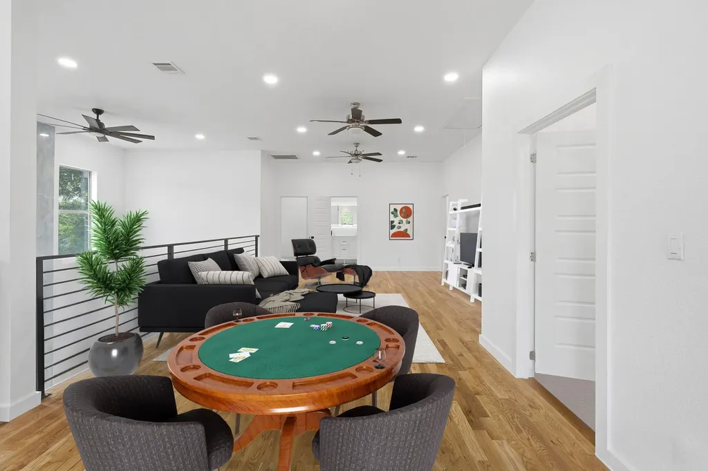 3418 Borger Street Dallas TX 75212