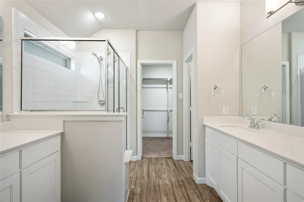218 Brookview Drive Lavon TX 75166