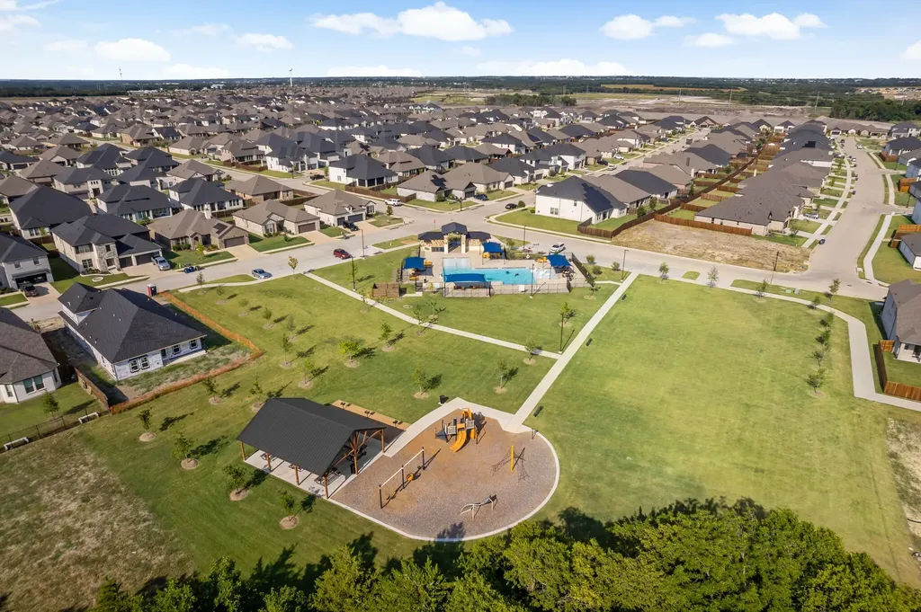 218 Brookview Drive Lavon TX 75166