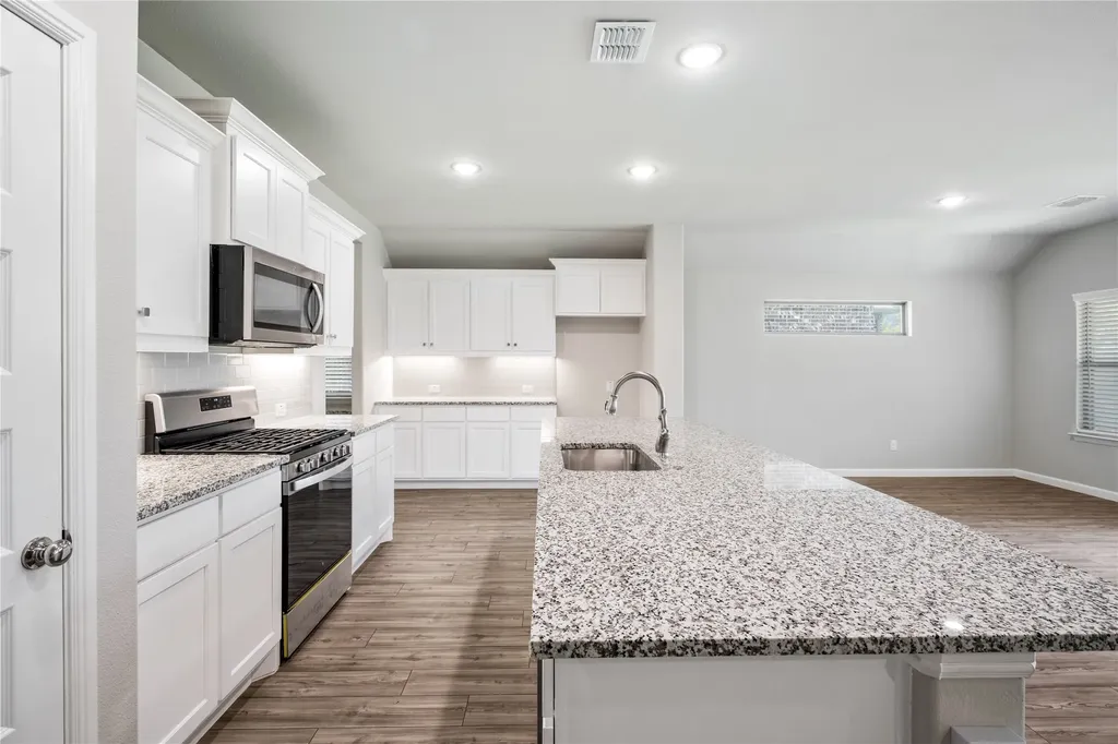 218 Brookview Drive Lavon TX 75166