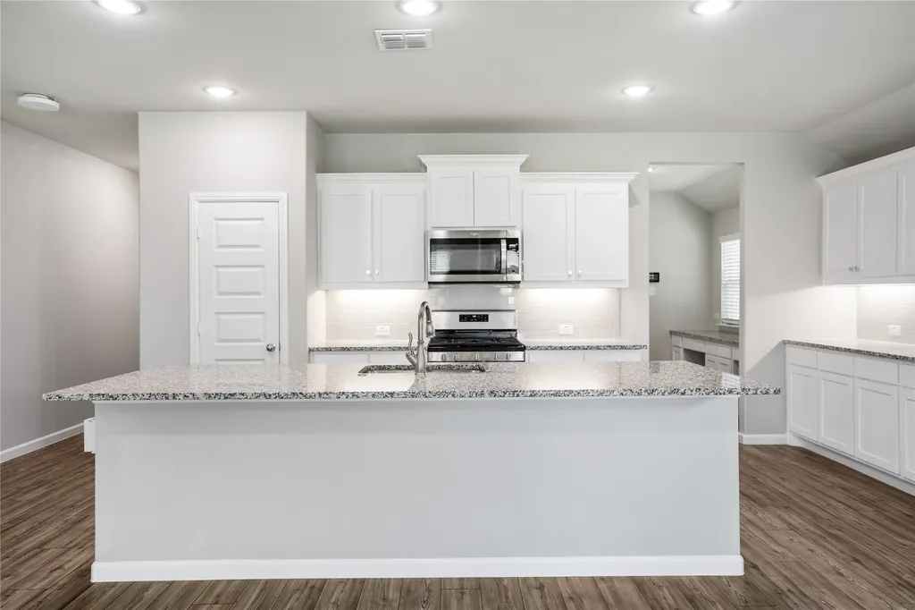 218 Brookview Drive Lavon TX 75166