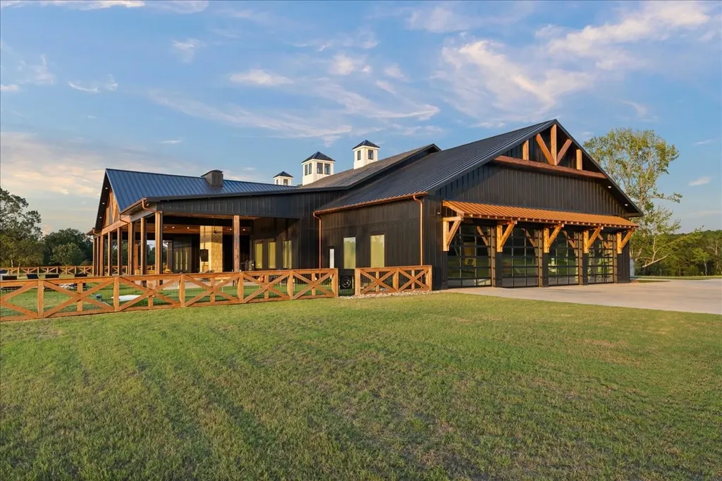 18245 W Fm 16 W Lindale TX 75771