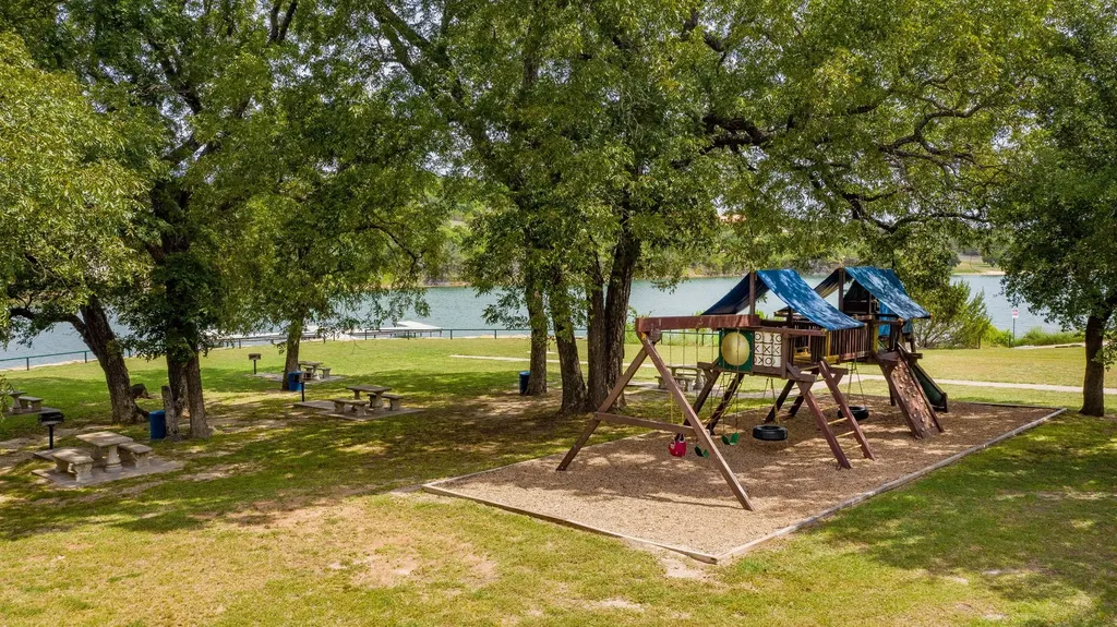 425 Bluff View Court Bluff Dale TX 76433