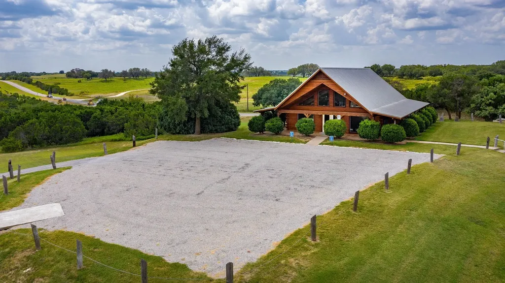 425 Bluff View Court Bluff Dale TX 76433