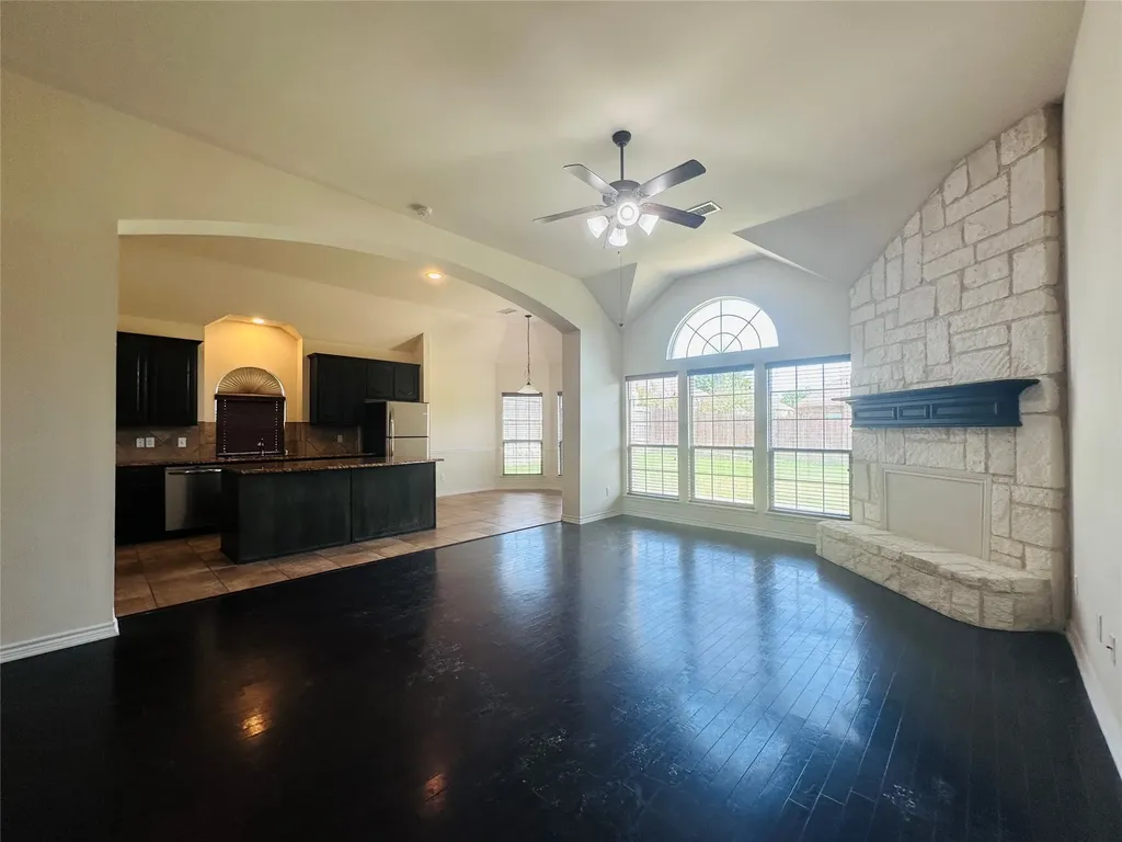 702 Carolyn T Hunt Drive Cedar Hill TX 75104