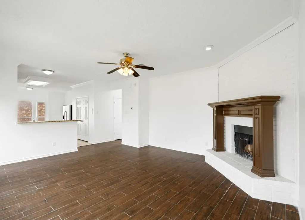 2922 Tree Line Road Garland TX 75040