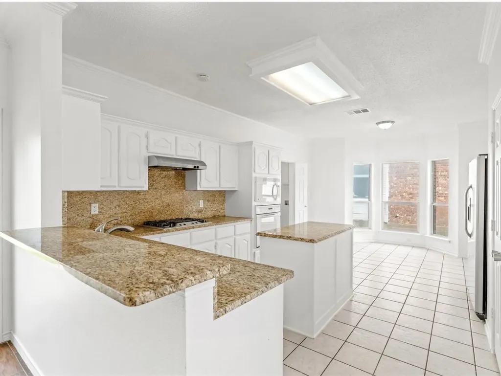 2922 Tree Line Road Garland TX 75040