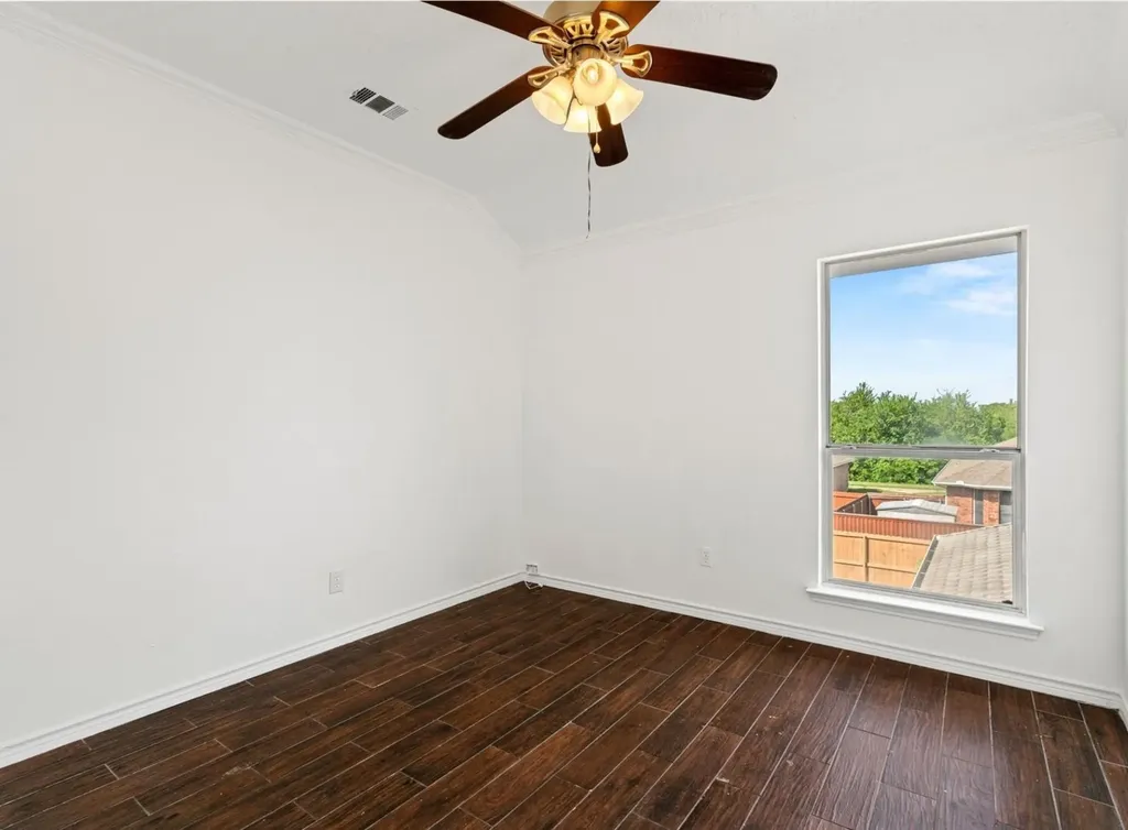 2922 Tree Line Road Garland TX 75040