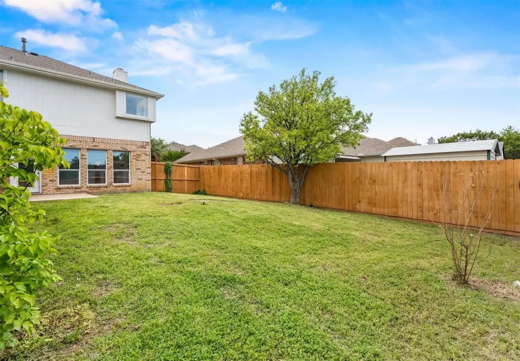 2922 Tree Line Road Garland TX 75040