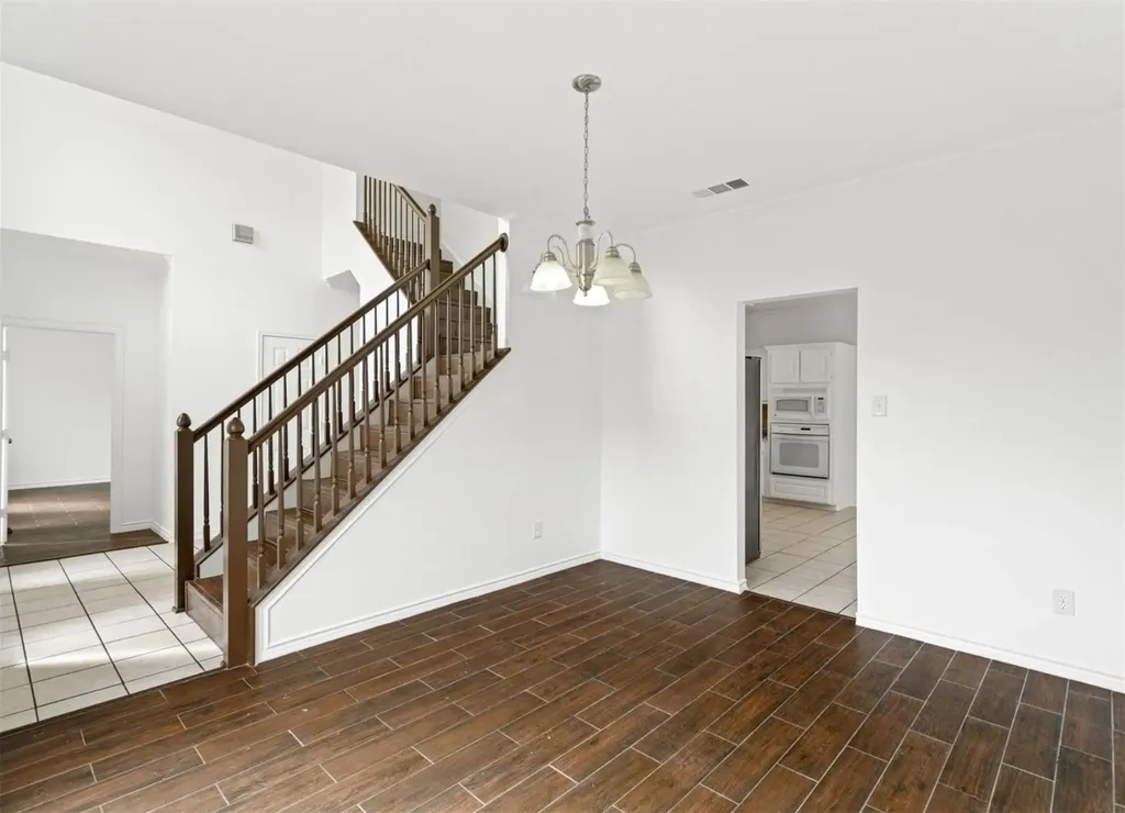 2922 Tree Line Road Garland TX 75040