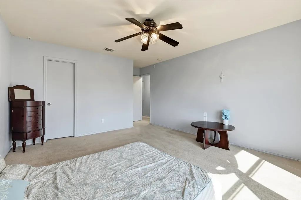 214 Hawthorne Court Ponder TX 76259