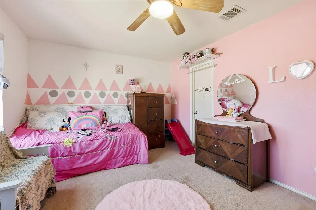 214 Hawthorne Court Ponder TX 76259