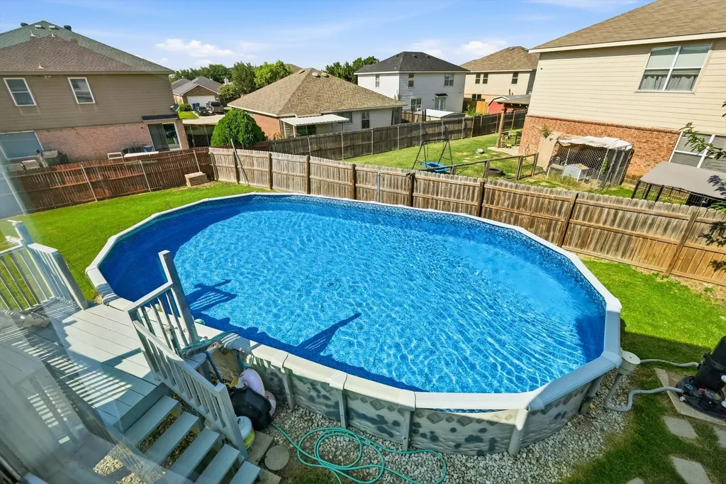 214 Hawthorne Court Ponder TX 76259