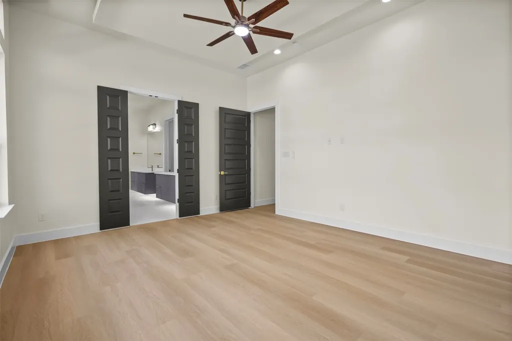 6505 Kemrock Drive Dallas TX 75241