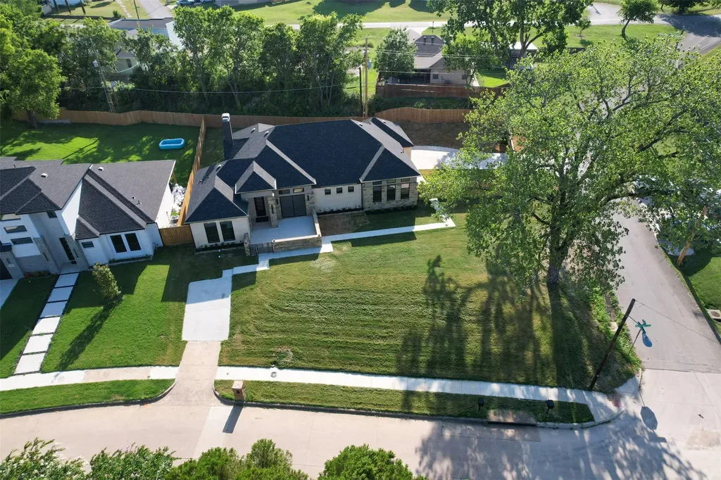 6505 Kemrock Drive Dallas TX 75241