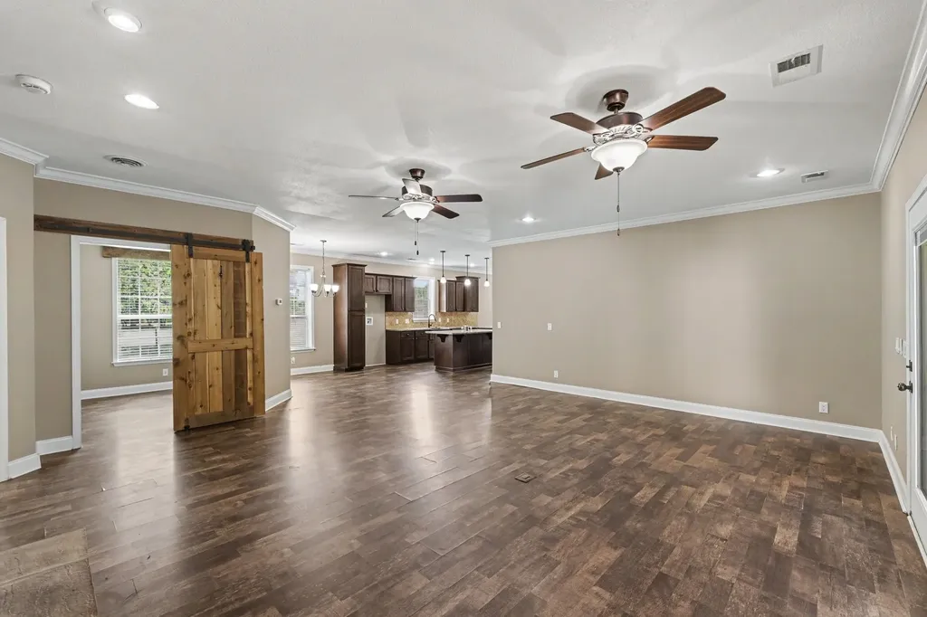 1135 Leo Andrews Road Whitesboro TX 76273