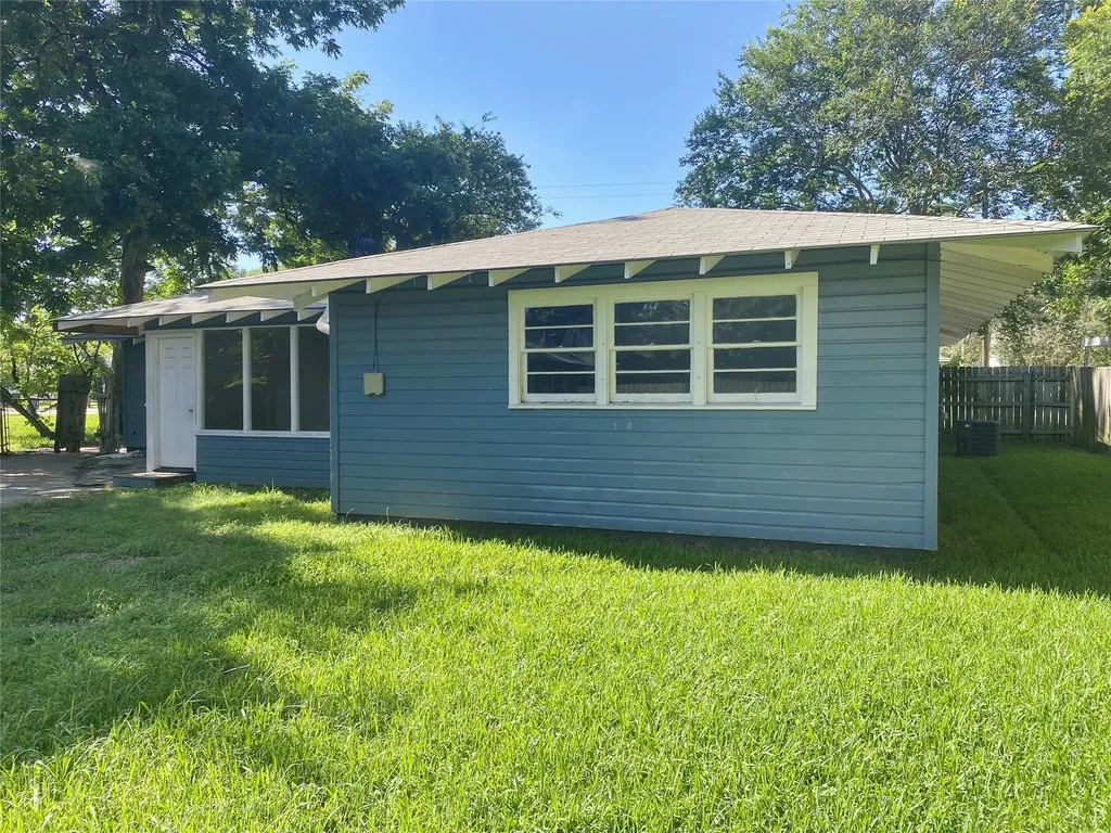 471 Albert Avenue Shreveport LA 71105