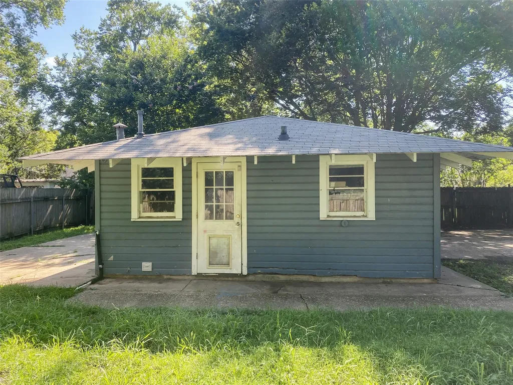 471 Albert Avenue Shreveport LA 71105