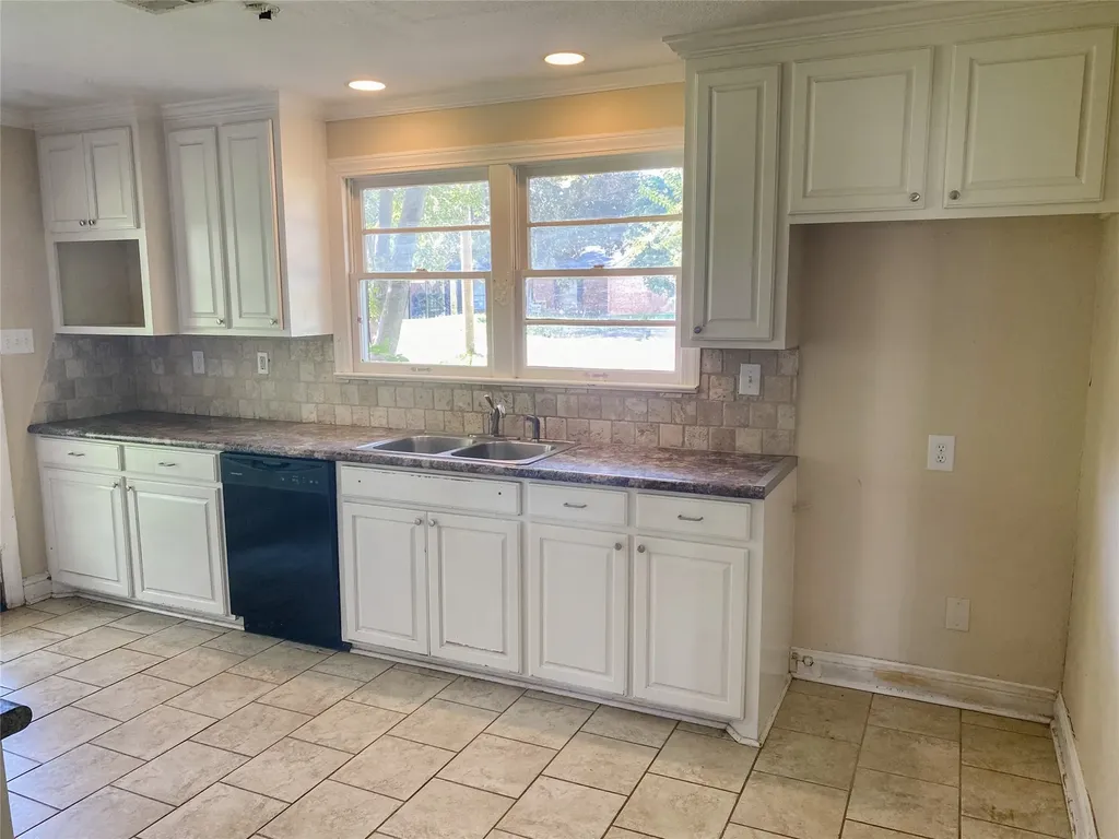 471 Albert Avenue Shreveport LA 71105
