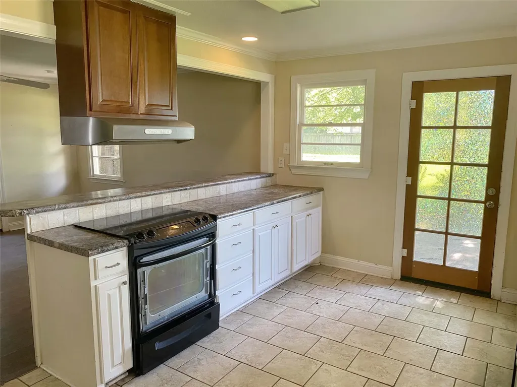 471 Albert Avenue Shreveport LA 71105