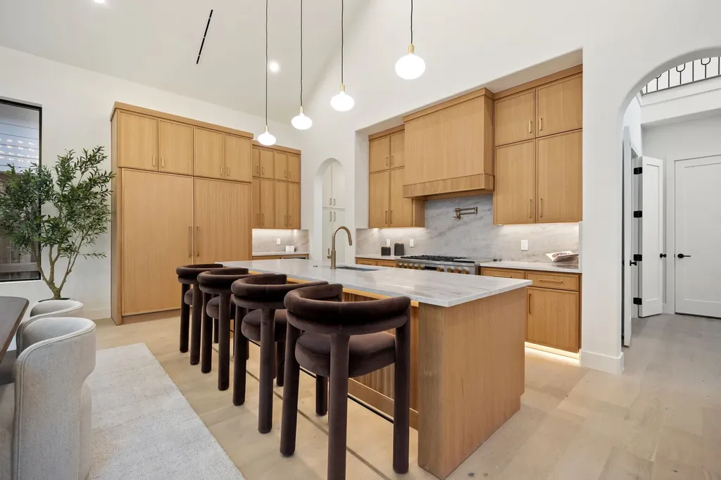 6475 Trammel Drive Dallas TX 75214
