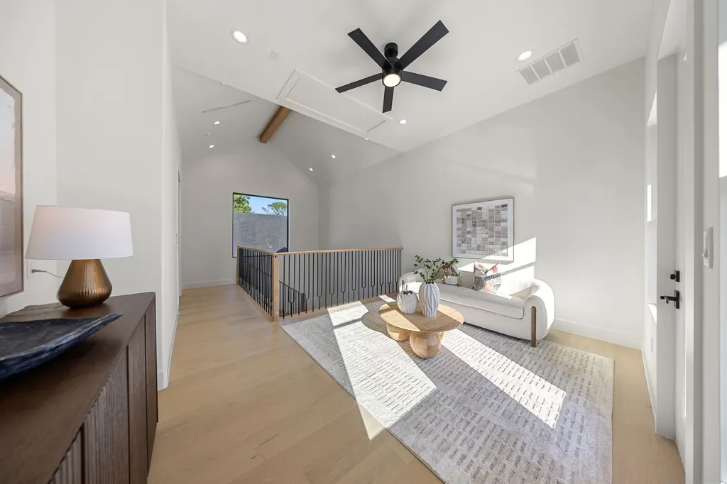 6475 Trammel Drive Dallas TX 75214