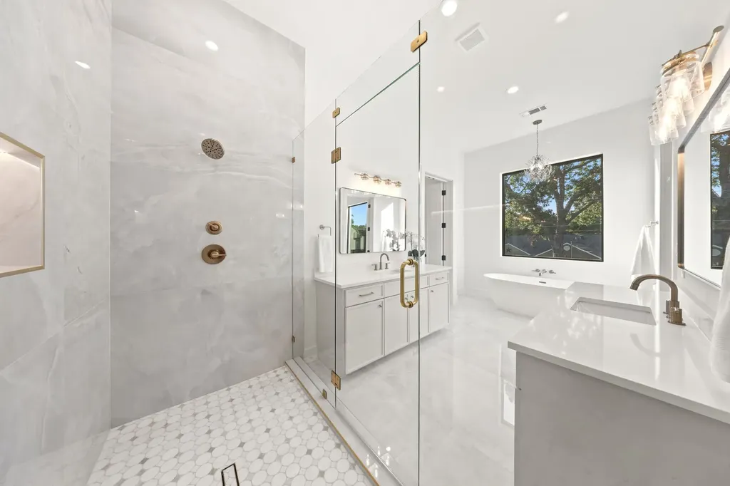6475 Trammel Drive Dallas TX 75214