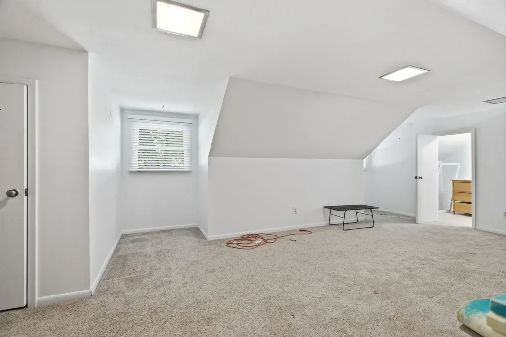 1301 Colonial Court Arlington TX 76013