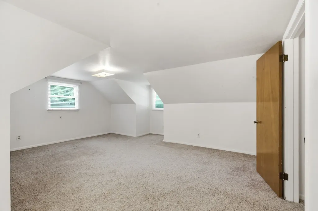 1301 Colonial Court Arlington TX 76013