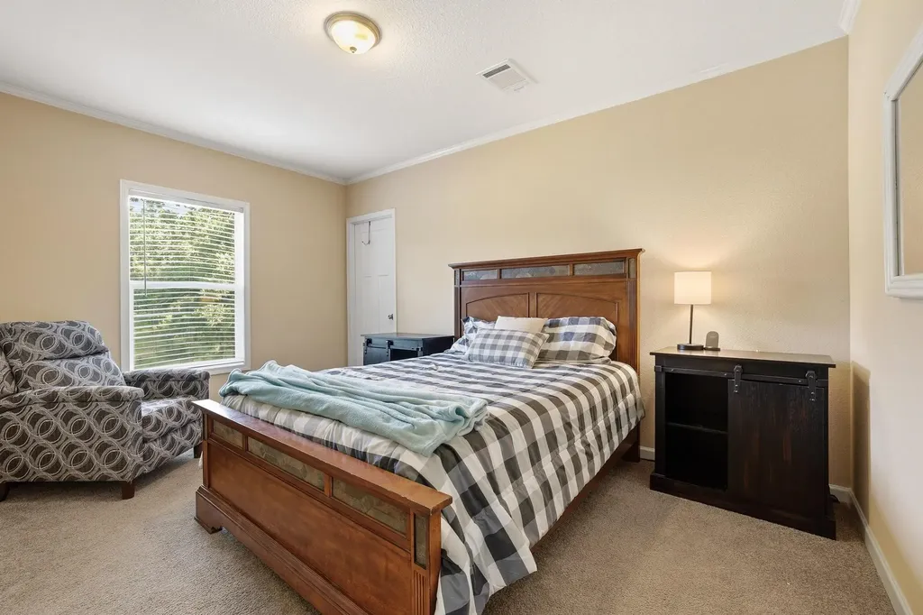 186275 N 4380 Road Antlers OK 74562