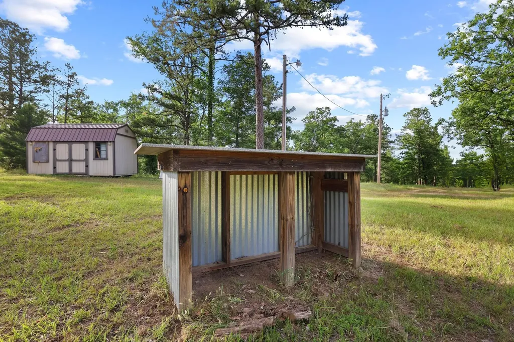 186275 N 4380 Road Antlers OK 74562