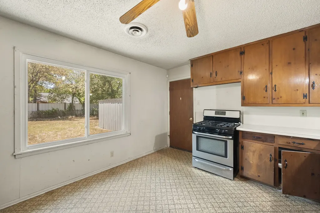 4816 Eastover Avenue Fort Worth TX 76119