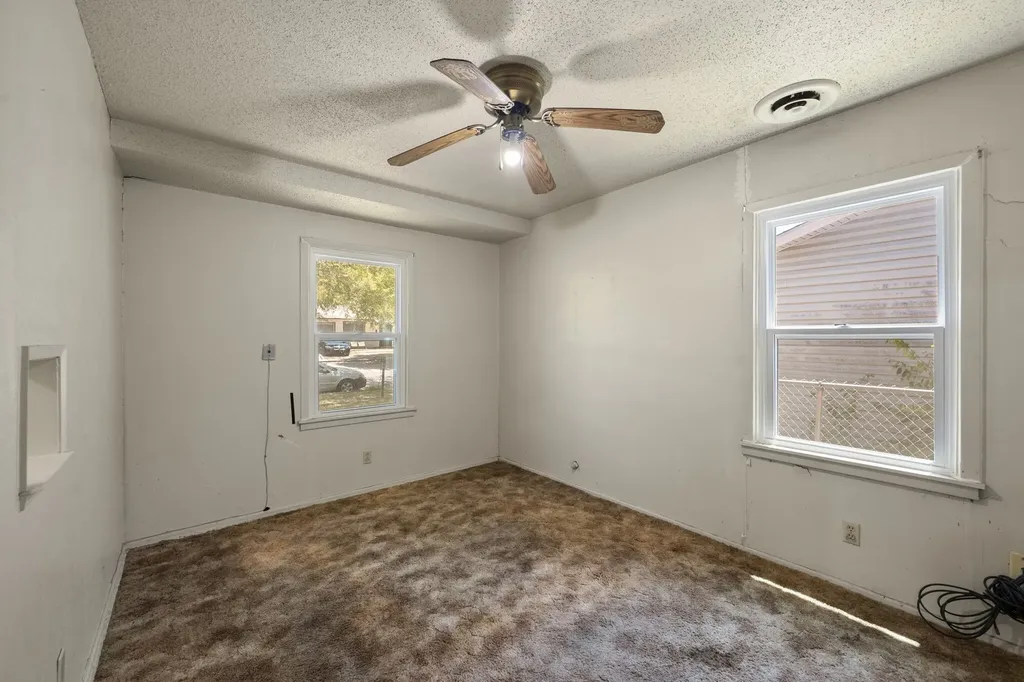 4816 Eastover Avenue Fort Worth TX 76119