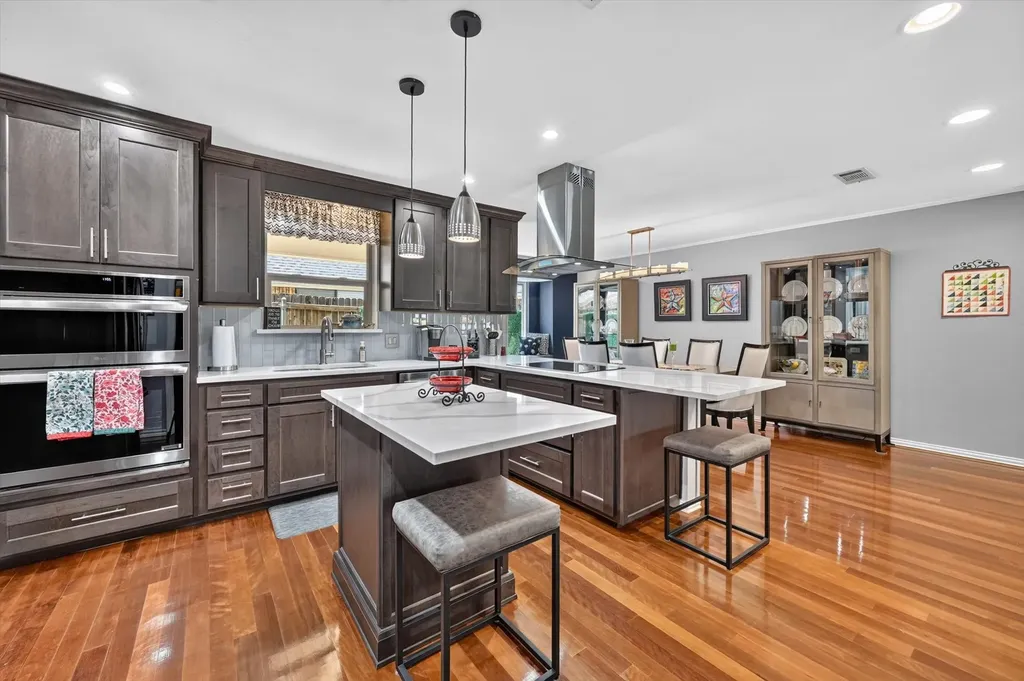 5406 Sapphire Court Arlington TX 76017