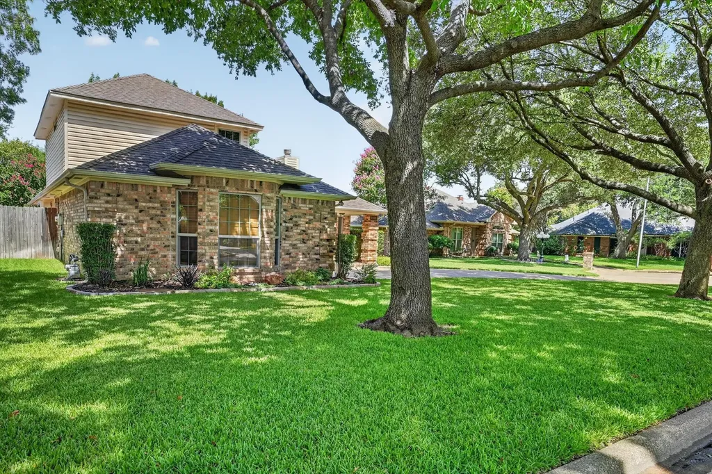5406 Sapphire Court Arlington TX 76017