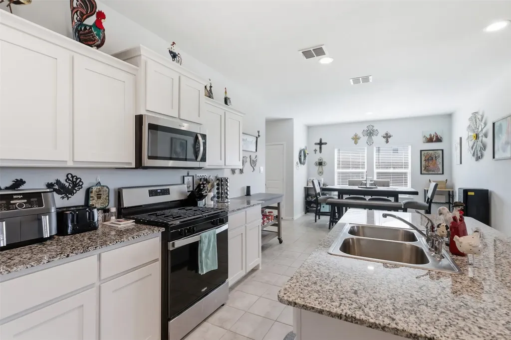 224 Running River Drive Boyd TX 76023