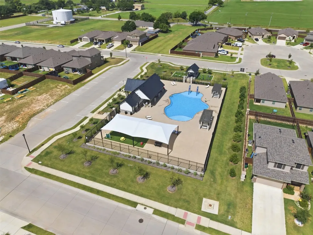 224 Running River Drive Boyd TX 76023