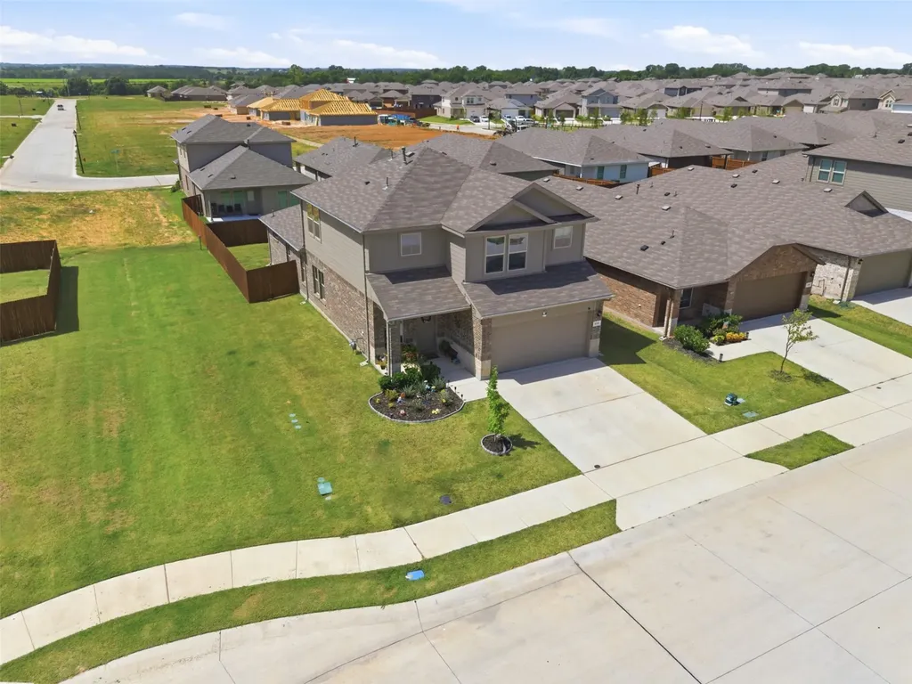 224 Running River Drive Boyd TX 76023