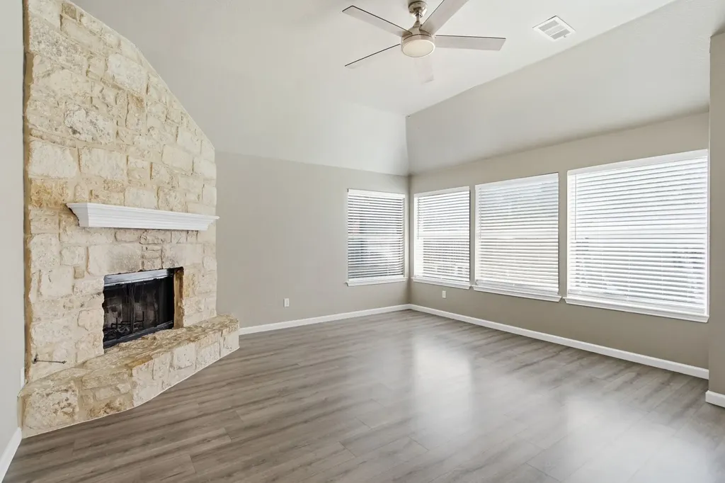 1237 Christopher Lane Lewisville TX 75077