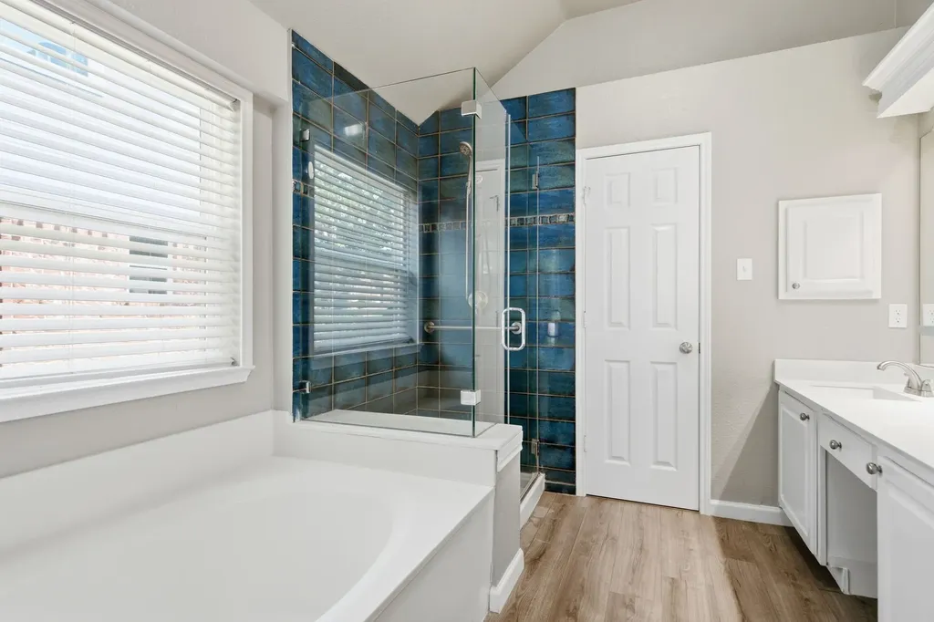 1237 Christopher Lane Lewisville TX 75077