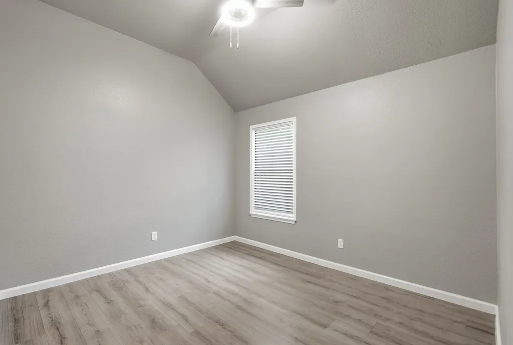 1237 Christopher Lane Lewisville TX 75077