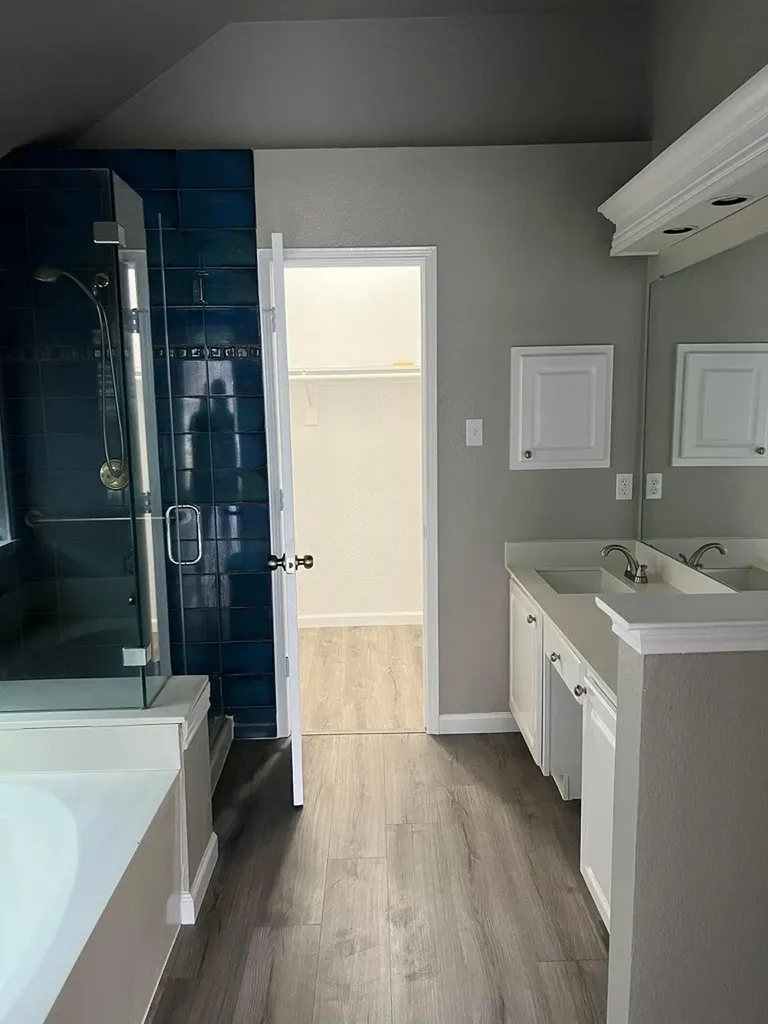 1237 Christopher Lane Lewisville TX 75077