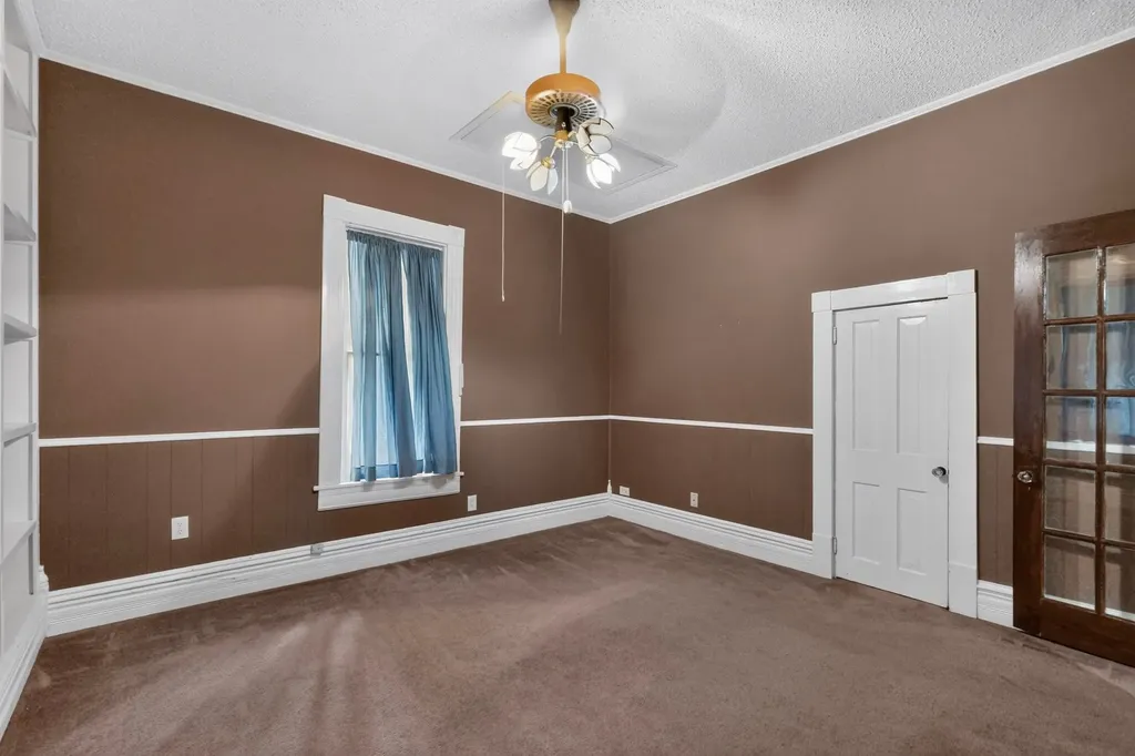 604 Johnson Street Terrell TX 75160