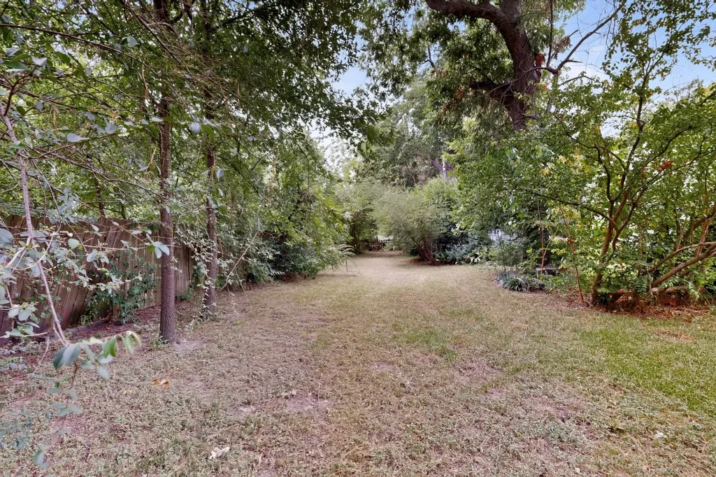 604 Johnson Street Terrell TX 75160